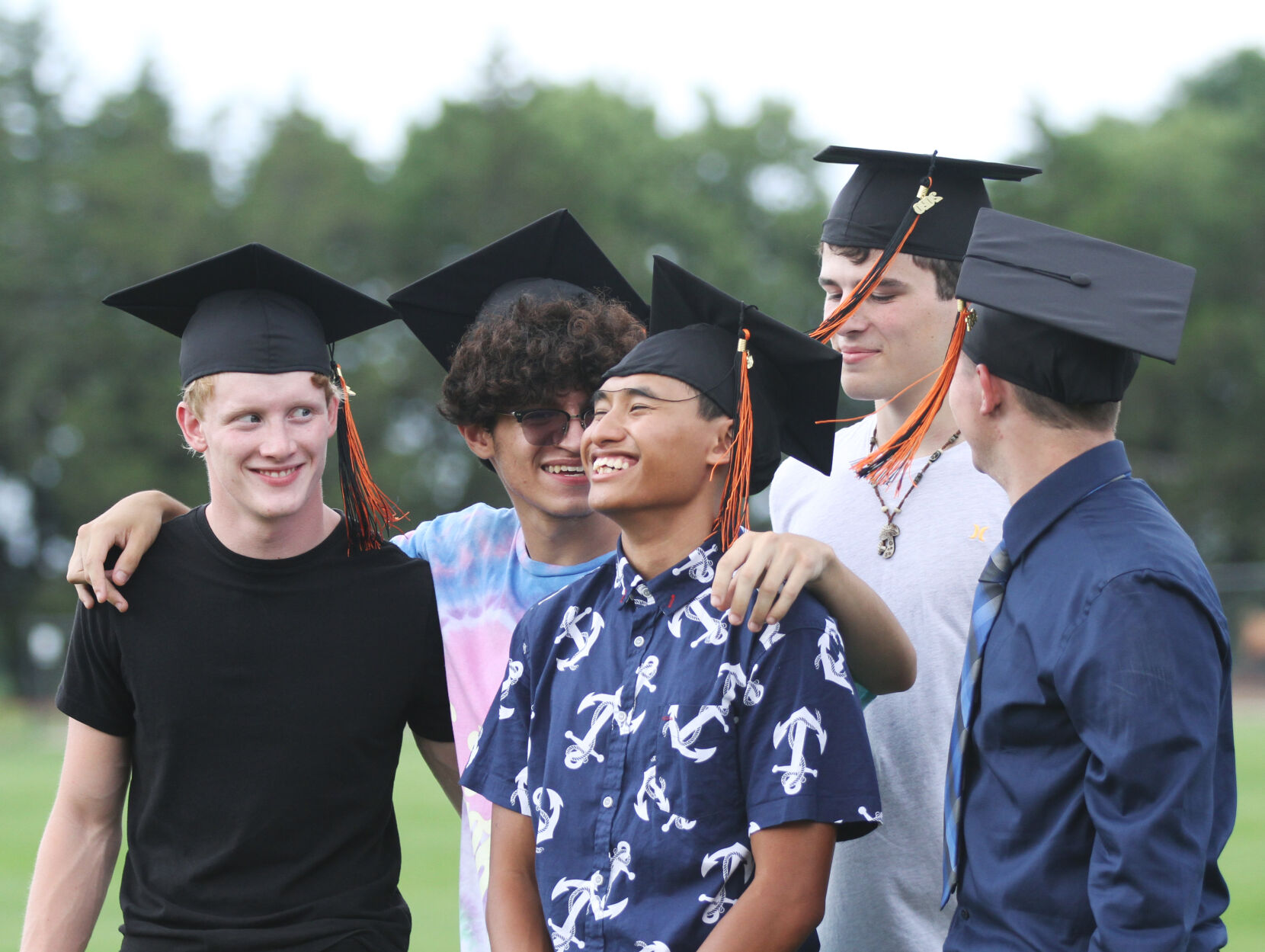 p07-27-2HHSgrad7.jpg